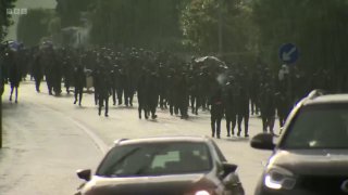 🇺🇸 The same "zombified" look. People are lying motionless on the streets of Kensington, #Philadelphia. Tragic and ongoing.Follow us -> LiveLeak