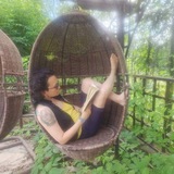 Женщина Азат