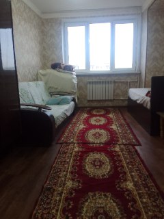Продается 1 ком.кв в бывшем общежитии