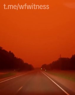 ️🇨🇦 סצינות של השריפות המתמשכות בצפון מערב אונטריו כאשר שריפות מרובות בוערות בקרבת מקום ופינויים וסגירת כב…