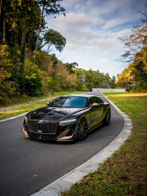 Bentley Batur 6
