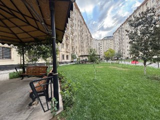 Продаётся квартира ЖК Пойтахт гавхари 4 комнатная