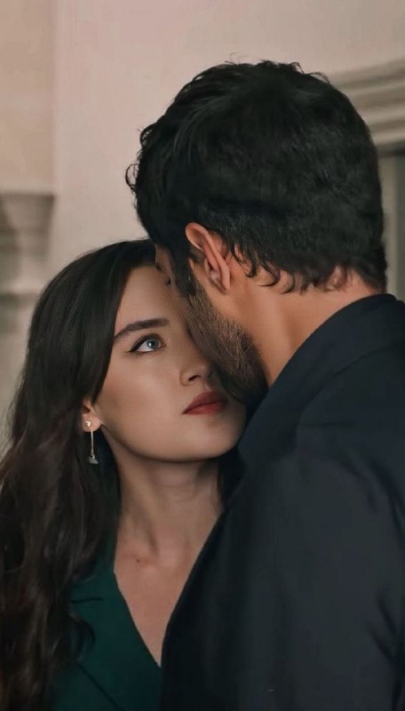 متن💞 شعر 💞دلنوشته: مرابه چشم‌هایت بسپار؛منجز آسمانِ نگاهتجایی برای پرواز ندارم🦋