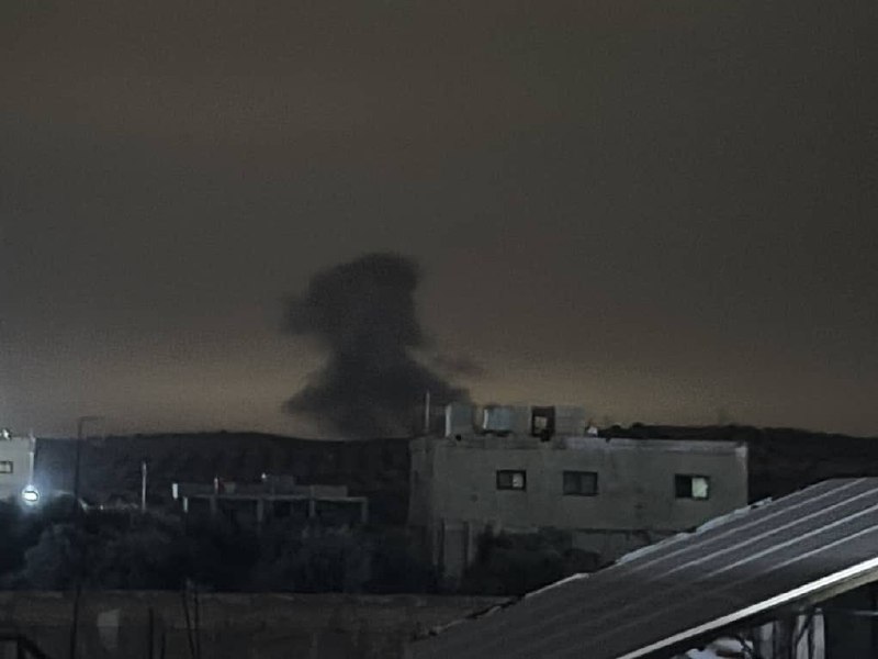דמה|| דחוף|| תקיפה אווירית של כלי טיס ממקור לא ידוע פנתה לאתר סמוך לעיירה נסיב באזור הכפרי של דרעא, בעוד כל…