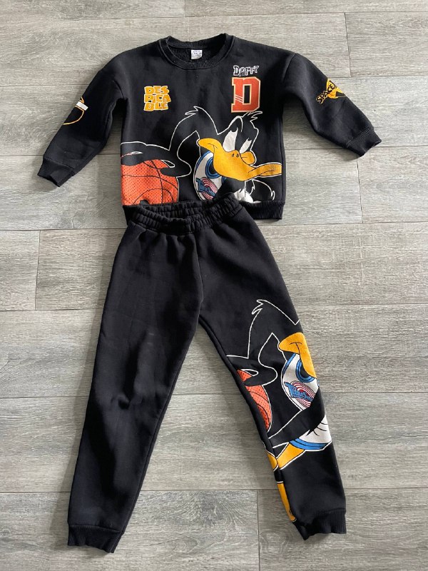 ZARA костюм на 8-9 лет