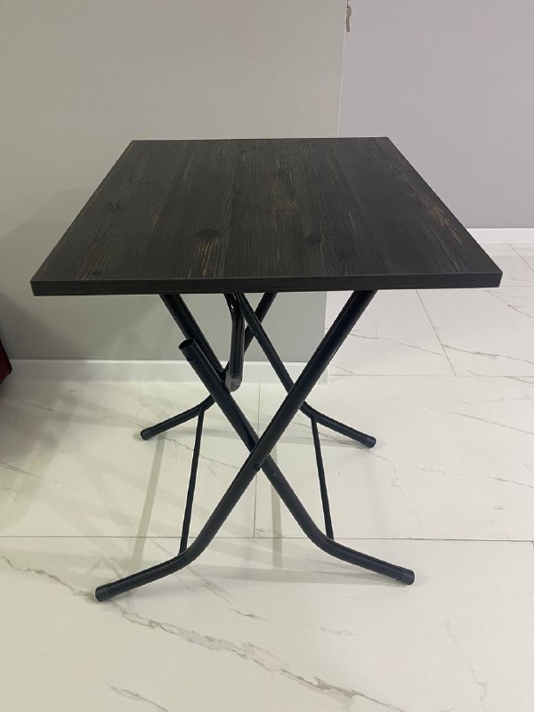 Продам стол