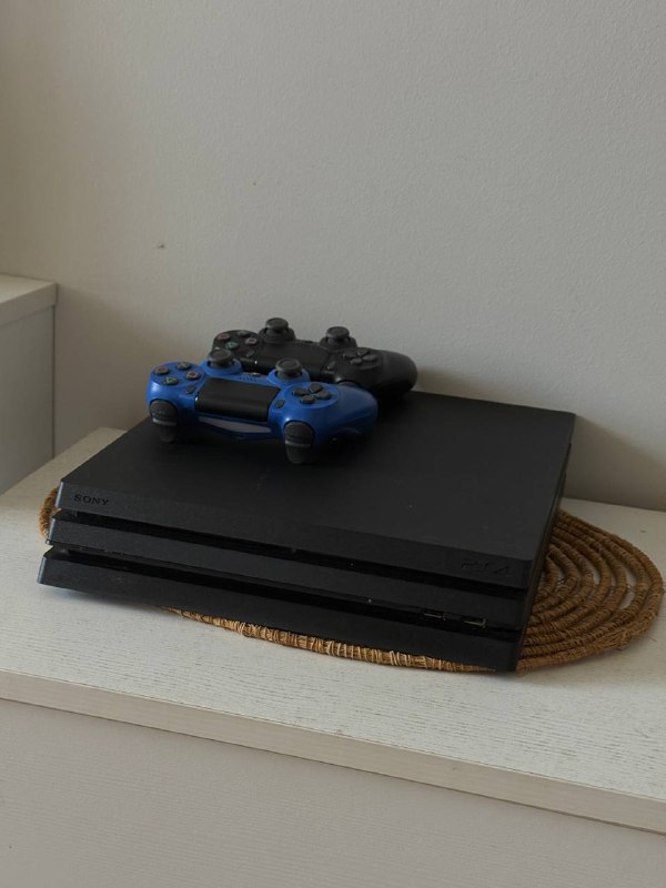 PlayStation 4 pro 1 tb — фото 1