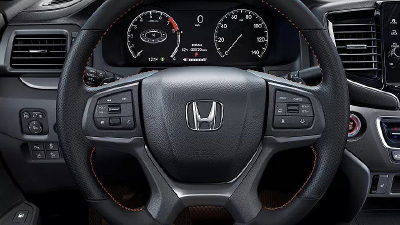 Honda обновила пикап Ridgeline и добавила внедорожную версию TrailSport 4