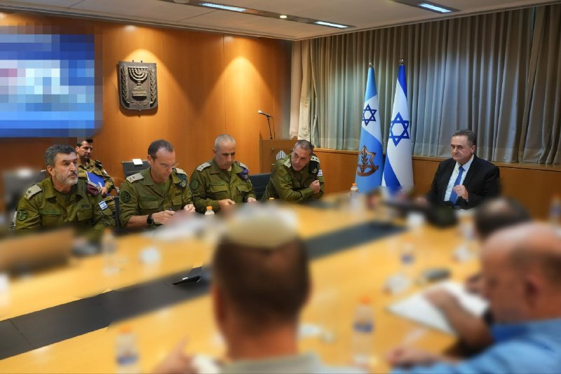 שר הביטחון קיים הערכת מצב עם הרמטכ"ל ובכירי צה"ל