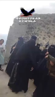 המזרח התיכון עומד לעלות בלהבות לפיכך, נשים במחוז תאיז בתימן הצהירו על נכונות להילחם נגד החות'ים ולתמוך בלוח…