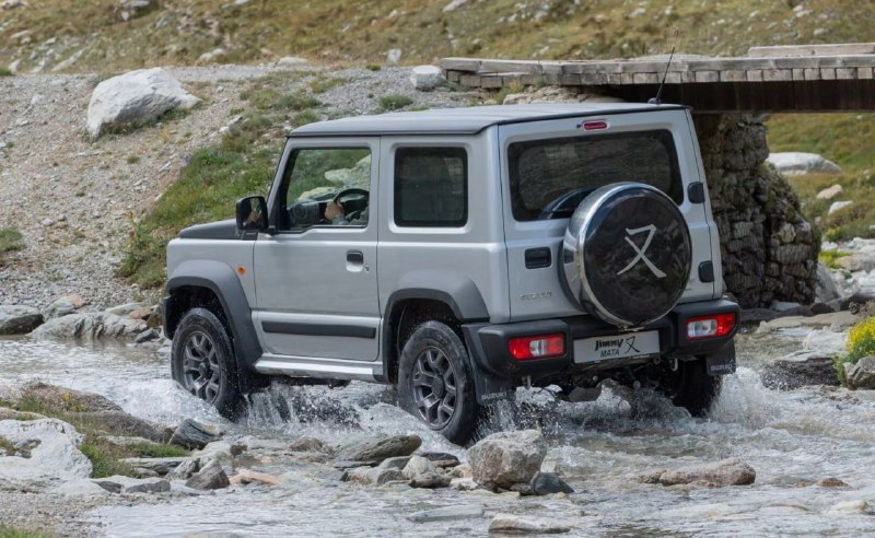 Suzuki Jimny получил прощальную версию 4