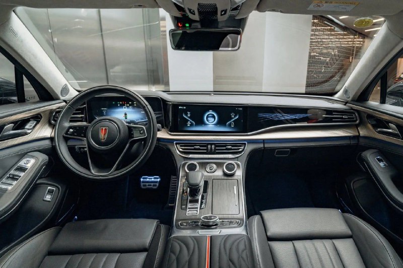 Hongqi официально привезет в Россию роскошный седан H9+ 4