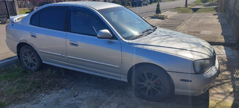 Продаётся Huynday Elantra. Цена $1000