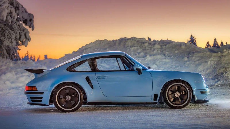 Ателье Kalmar построило ультрадорогой 650-сильный рестомод Porsche 911 на базе 993. 6