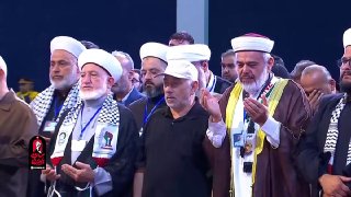 משלחת אנשי דת פלסטינים חלקה כבוד לגופת המנהיג המנוח של איראן