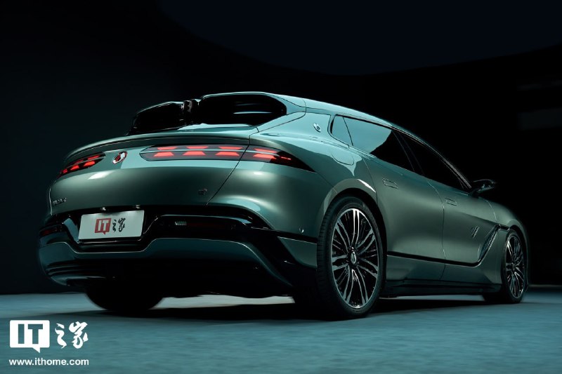 Китайцы выкатили свою версию Audi RS6 — универсал Denza Z9 GT мощностью (!) 1140 сил. 2
