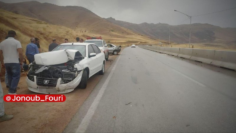 جنوب فوری: رگبار باران تابستانی در ارومیه موجب تصادفات متعدد شد🔹رگبار باران تابستانی در شهر ارومیه و جادههای مواصلاتی، به ویژه جاد