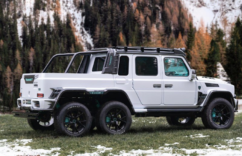 Шестиколесный Mercedes G-Class от Mansory — роскошный интерьер и 900 л.с.Проект
