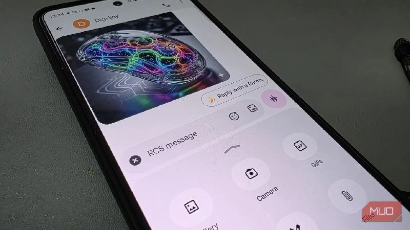MakeUseOf.Ir: تیتر: گوگل مسیجز سه قابلیت پنهان دارد که روش واقعی پیامنویسیتان را دگرگون میکندخلاصه: قابلیتهای گوگل مسیجز که احتمال