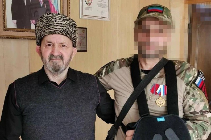 «С пулей у сердца и верой в душе»: дагестанский боец с ранением в грудь прополз 25 километров к спасению — он вышел на связь в свой день рождения. фото