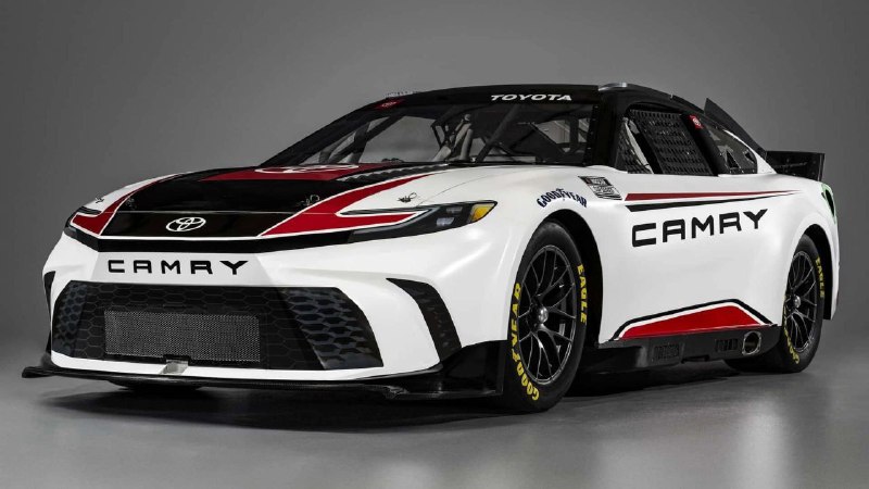 Toyota представила претендента на кубок NASCAR 2024 года 3