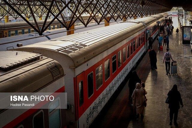 بصیرنیوز: آغاز پیش‌فروش بلیت قطارهای شهریور از دوشنبه🔹️پیش‌فروش بلیت‌ قطارهای مسافری برای بازه زمانی یکم تا ۳۱ شهریورماه (مسیرهای 