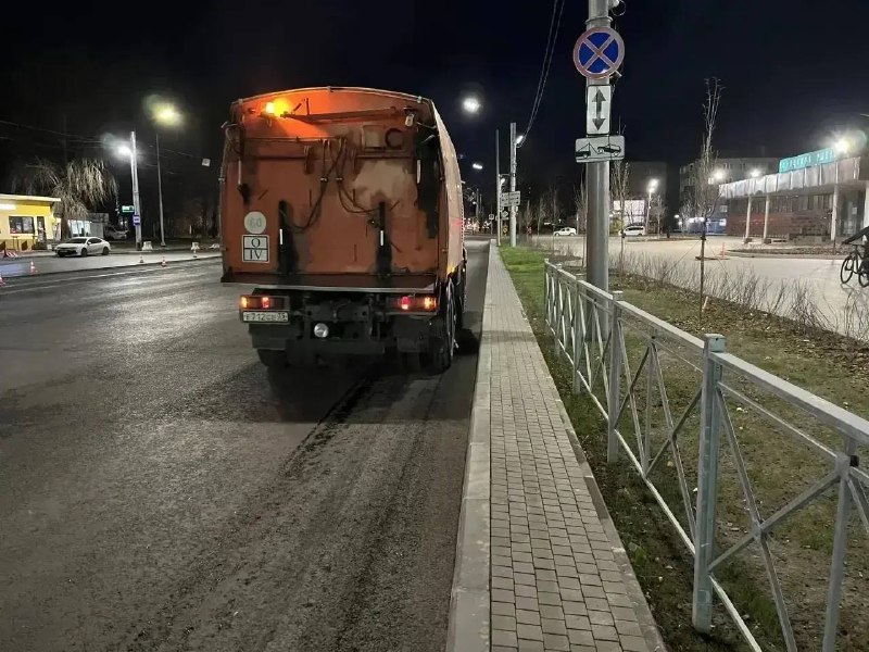 אנדריי נקרושייב: גאורגי יורייביץ' היקר, ערב טוב! אני מדווח על תחזוקת רשת הכבישים של העיר: במשמרת היום של 28…