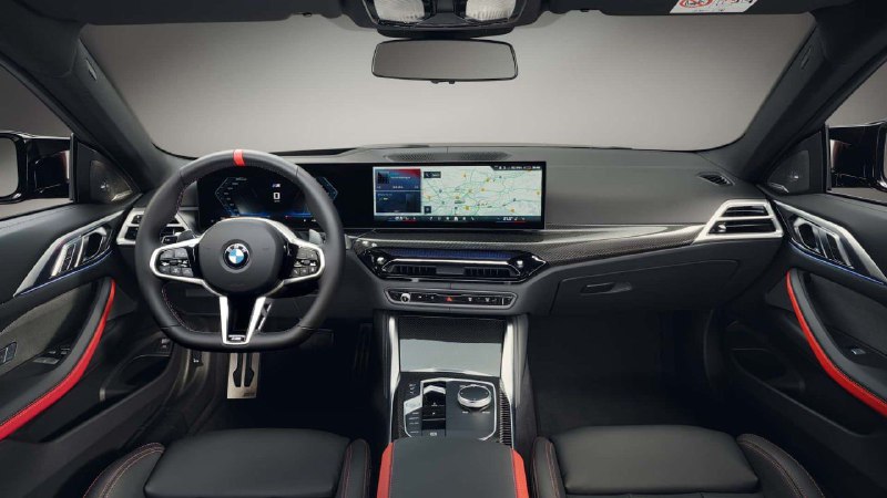 В Германии представили обновленную BMW 4 Series 8