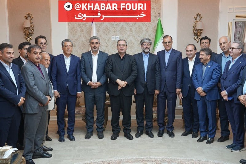خبرفوری: #با حضور مقام عالی استان انجام شد؛برگزاری آیین تکریم رئیس کل دادگستری آذربایجان‌غربی🔹مراسم تکریم ناصر عتباتی رئیس کل داد