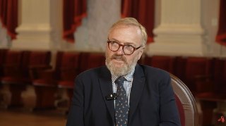 Депутат Госдумы Виталий Милонов признался в убийстве людей на войне. В интервью блогеру Амирану Сардарову («Дневник хача») у них произошел такой диалог:— Правда, что у вас есть орден Мужества?— <...> Да, есть указом президента.— А за что вам его дали