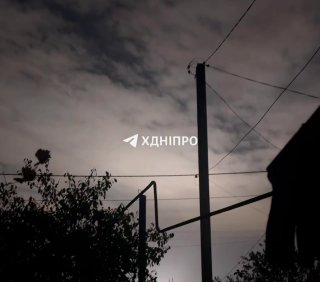 ‼ פיצוץ, הבהוב והאפלה בדניפרופטרובסק הצילומים מציגים את הרגע שלאחר התקיפה בתחנת המשנה וההפסקה בדנייפרופטרוב…