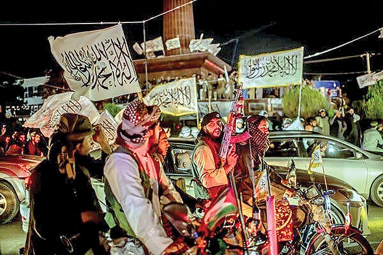 روزنامه دنیای اقتصاد: پنج‌ سال از حکومت طالبان گذشت / از ادعای امنیت تا واقعیت بحران🔹طالبان پنجمین سالگرد به قدرت رسیدن خود را جشن گرفتند، اما