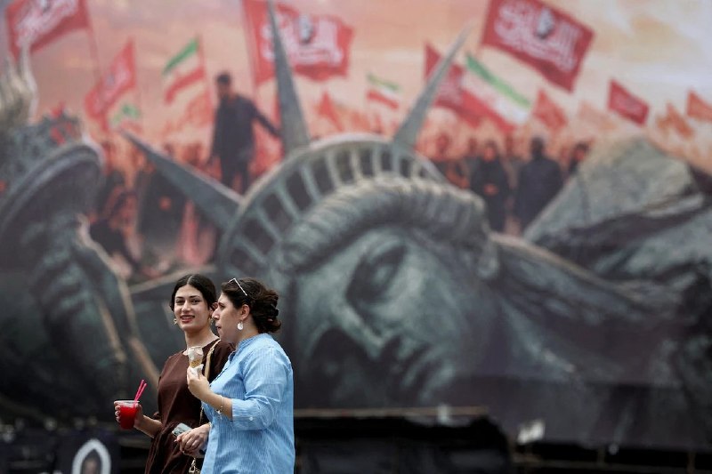 🔴 פקיד בכיר ברפובליקת הסלאמי אמר לרויטרס: טהראן החליטה לשנות כיוון מגישה הגנתית למדיניות "תקיפה מוחלטת", ו…
