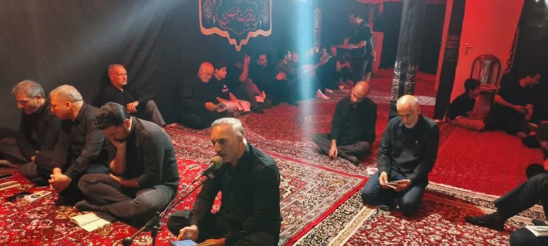 هیئت متوسلین به علی ابن موسی الرضا(ع)کلاتیهای مقیم تهران: ❁﷽❁گزارش تصویریشهادت امام حسن عسکری (ع) 📷 امیرعلی آبخفته پنجشنبه ۲۹ مردادماه❁﷽❁گزارش تصویریشهادت امام حسن عسکری (ع) 📷 ام