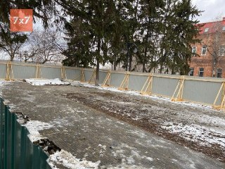 В Томске снесли памятник жертвам политрепрессий. Сегодня в России по решению властей отмечают День памяти жертв геноцида советского народа  В томском Сквере Памяти демонтировали Камень Скорби и другие мемориальные камни, установленные в память о репрессиро