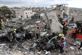 Война против Ирана. Главное за день:🔷 Иранские государственные агентства подтвердили гибель аятоллы Али Хаменеи. Временно исполняющим обязанности верховного лидера Ирана назначен аятолла Алиреза Арафи.🔷 Президент США Дональд Трамп заявил, что Иран запросил