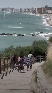 סערה והפרשות לים מעלות את רמות חיידקי ה-E. coli במעיים. איך הפך ים מלאגה מחוף תיירותי למוקד זיהום?