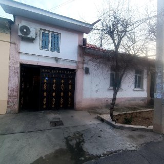 6-room apartment, 3 m²
