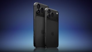 Инсайд: iPhone 18 Pro Max получит самую большую батарею в истории iPhoneПравда, раскатывать губы и надеяться на кремний-углерод не нужно: батарея вырастет до 5567 мАч (в eSIM-версии), что куда больше нынешнего флагмана iPhone 17 Pro Max с аккумулятором на 