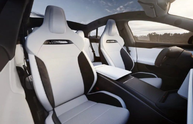 Самая быстрая версия Tesla Model S получила спортивные сидения 3