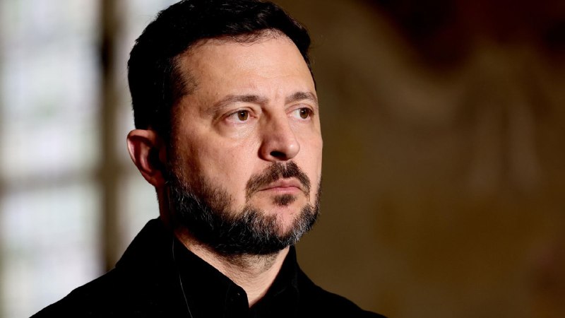 Зеленский предупредил о закрытии российского неба для гражданской авиации из-за дронов
