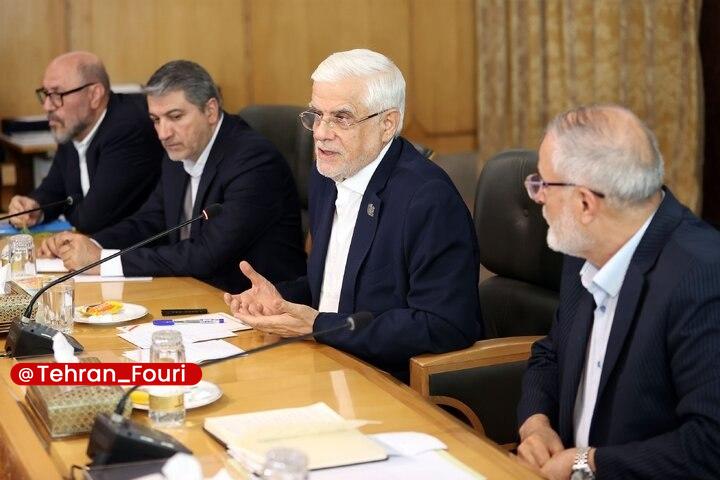 تهران فوری 🏙: عارف: برخلاف تلاش دشمن برای اختلافافکنی، حج و اربعین در یک راستا و مکمل یکدیگرندمعاون اول رئیسجمهور:🔹اربعین یک اجتماع