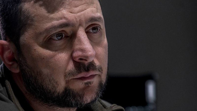 🇷🇺🇺🇦 - "השמיים מעל בירת המדינה נמצאים בעצם בשליטה מלאה של רוסיה", אמר חבר הפרלמנט האוקראיני אולקסי הונצ'רנקו לאחר שביתה פגעה בבניין האקדמיה הלאומית למדעים בקייב.