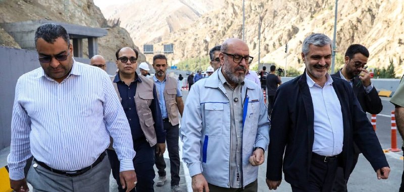 روزنامه ایران: ⭕ عملیات ساخت فاز ۳ آزادراه تهران - شمال🔹 حسین دهقان رئیس بنیاد مستضعفان انقلاب اسلامی، صبح یکشنبه ۱ شهریور ۱۴۰۵ از عملی