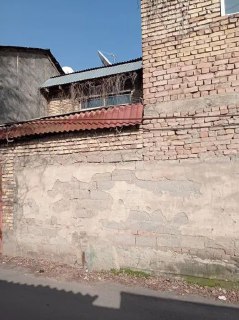Сотилади Дом Мирабад Махаля под Застройку 2 сотки Фасад 15м