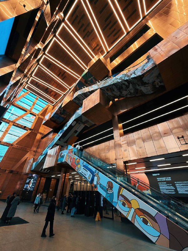 ЗИЛАРТ. Про среду, а не про объект Мне всегда нравились проекты, где думают не отдельным зданием, а сразу жизнью. Когда это не просто ЖК ВкусВилл, ... - изображение 2 - это, просто, зиларт