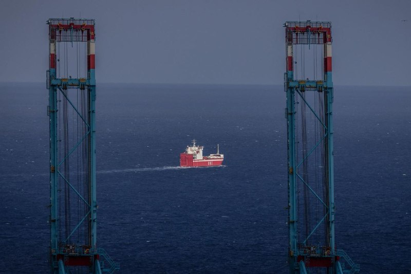 How EU ships are still able to carry Trump's Russian diesel despite so many sanctions.