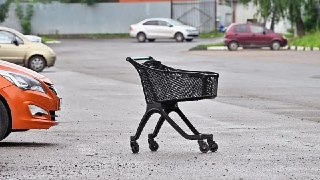 ⚡️ ЦБ может снизить ставку даже на фоне явного роста цен. Почему — отвечает экономист Дмитрий ПрокофьевТопливо дорожает стабильно и существенно, и это отражается на стоимости всех товаров.Вроде бы ЦБ логично отвеить на это повышением ставки (или ее сохране