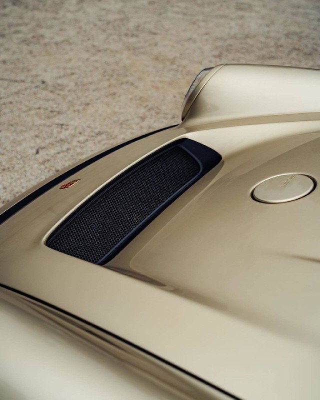 Singer Porsche 911 Type 964 4