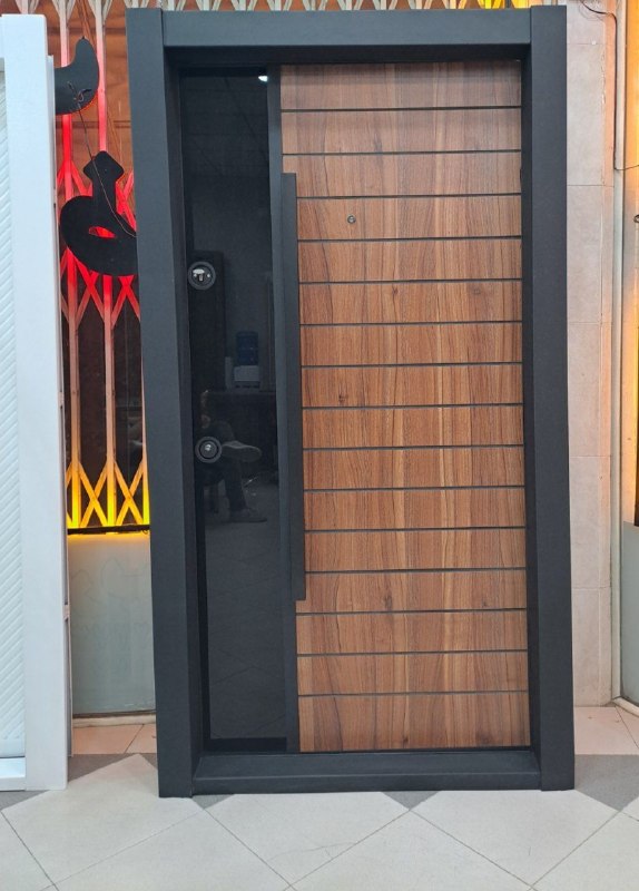 fadakdoor: 🌟 فدک در 🌟💎 Fadak dor 💎❇️ کیفیت ❇️ قیمت مناسب◀️مدل لمینوکس وشیشه سکوریت ◀️ دستگیره بلند،رنگ مشکی ضددیلم ◀️ ضخامت چهار چو